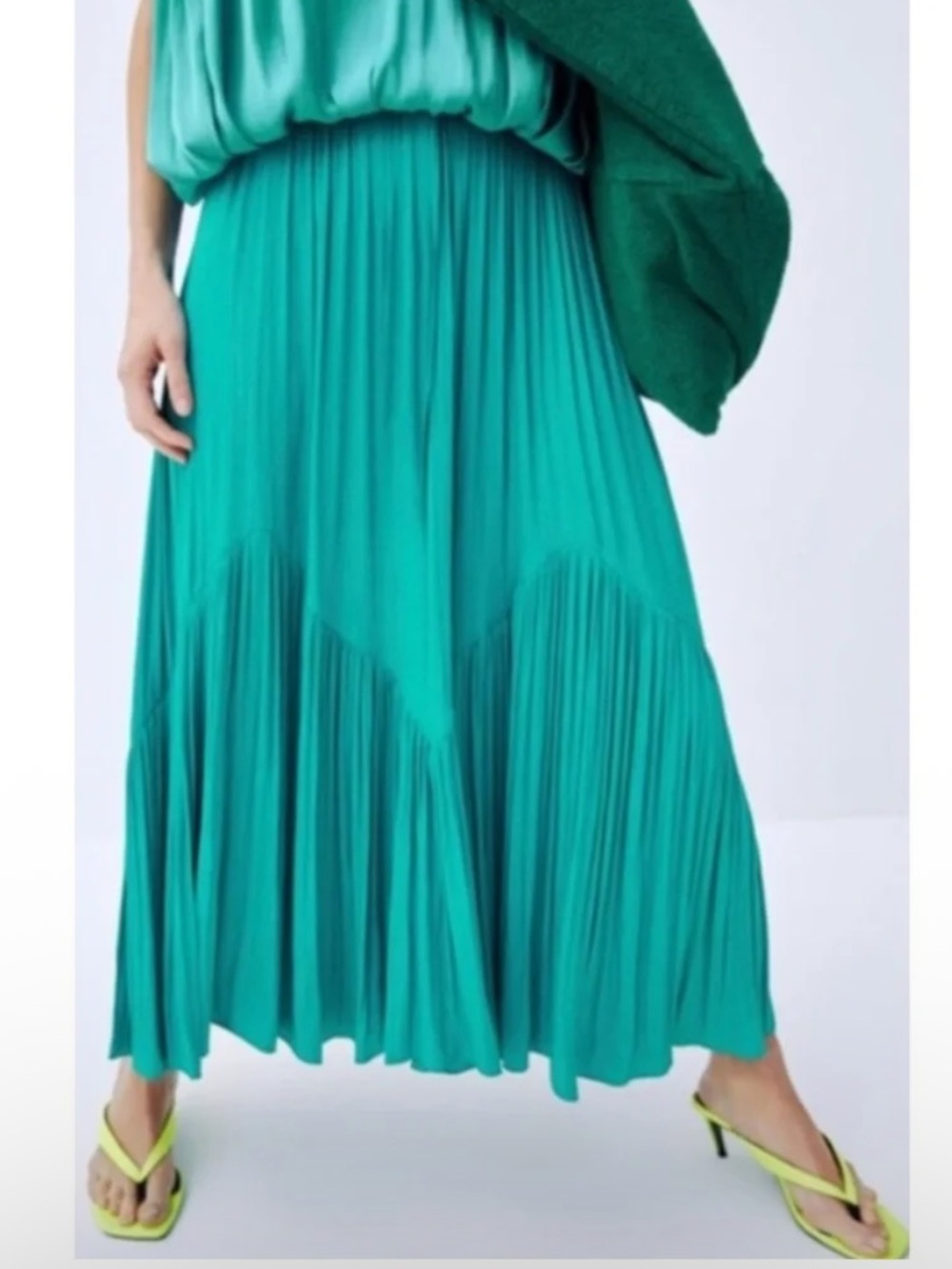 Zara Pleated Teal Maxi Skirt sz S